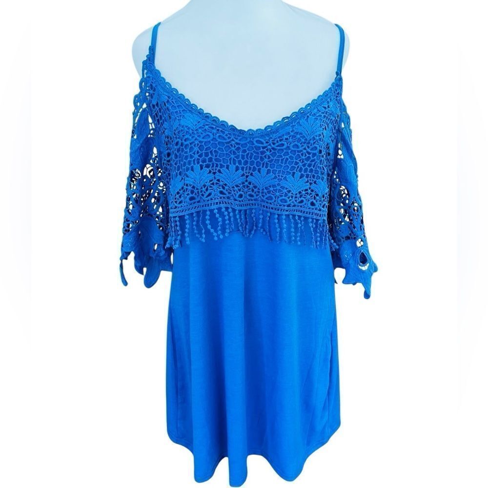 CHICME Blue Lace Cold  Shoulder spaghetti strap dress size L.